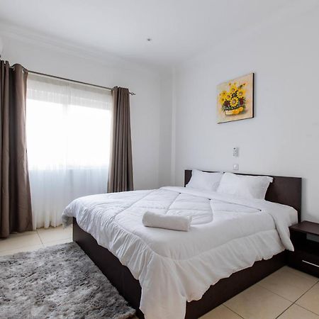 Accra Fine Suites - Holi Flats Airport Residential Ngoại thất bức ảnh